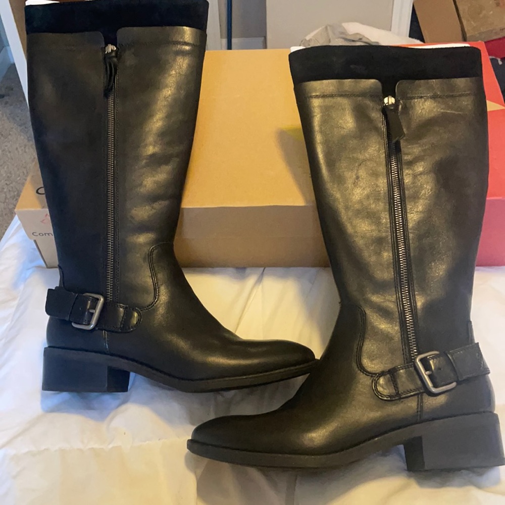Black leather boots with suede detail BRAND NEW with Box
